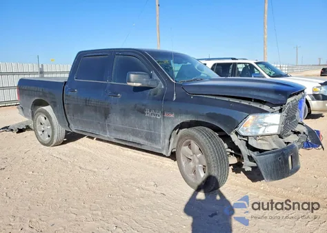 2018 Ram 1500 Slt z USA, uszkodzony, nr VIN 1C6RR6LT5JS132450